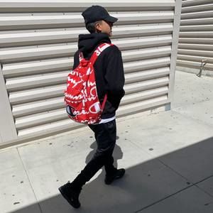 Meet your Posher, Cris